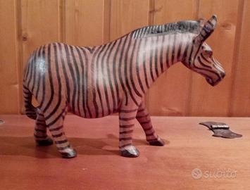 Scultura africana di zebra