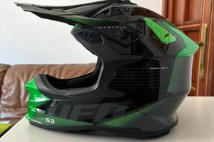 Casco Ufo Intrepid taglia XL-61/62cm (come nuovo!)