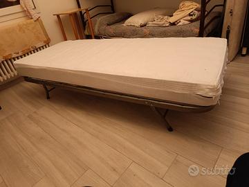 3 reti letto + materasso