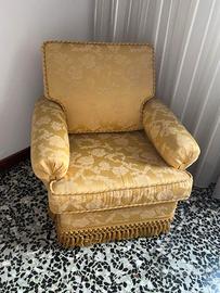 DIVANO IN TESSUTO + 2 POLTRONE