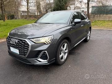 AUDI Q3 SBK 2.0 TDI Quattro 40 S-Line full