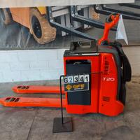 Transpallet elettrico con pedana Linde T20 AP