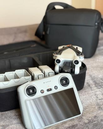 DJI Mini 3 Pro Fly More Combo + DJI RC