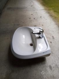 Lavandino più miscelatore nuovi