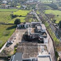 Complesso immobiliare - Cisternino