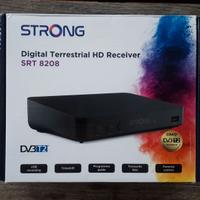 Decoder digitale terrestre Strong SRT 8208 DVB-T2