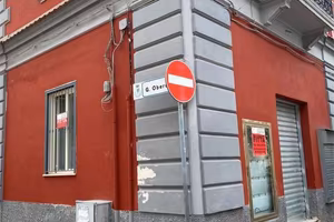 Immobile di 170 m² con 1 locale a Mondragone