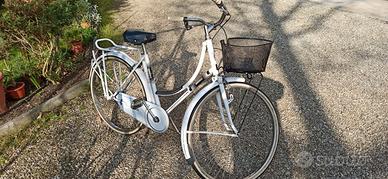 Bici  d" epoca ragazzina Donna  NB vedi note