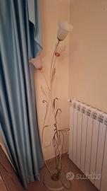 lampadari vari e piantana