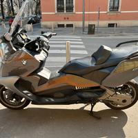 BMW C650 GT scooter