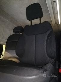 Sedile anteriore sx CITROEN C2 del 2006