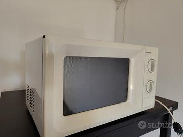 forno microonde DAEWOD mod. KOR-63M5A 