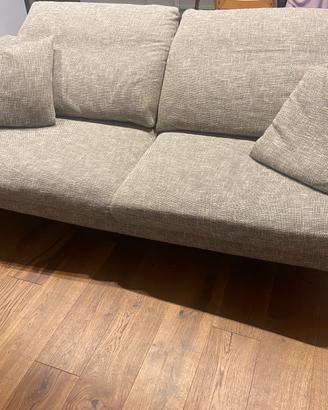 Divano poltrone e sofà pari al nuovo