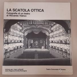 Libri storici architettonici su Cento E FERRARA