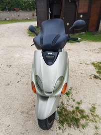 Scooter skyliner