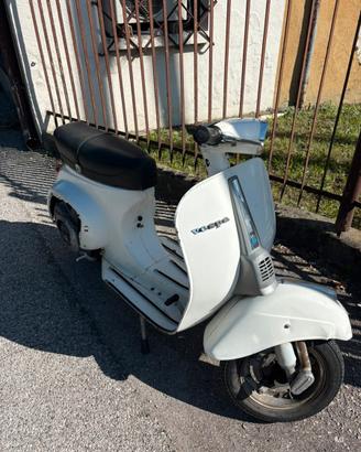 Vespa 50 special