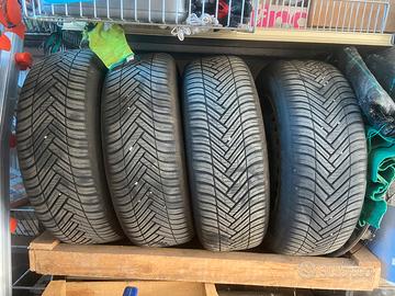 Ruote complete 215/60 R16 invernali