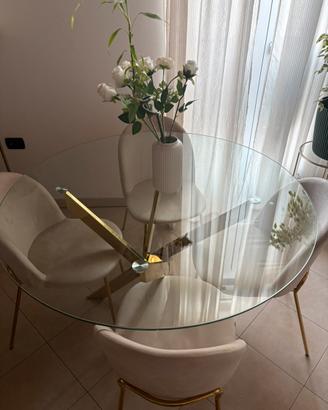 Tavolo da pranzo in vetro