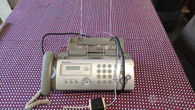 fax Panasonic KXFP205