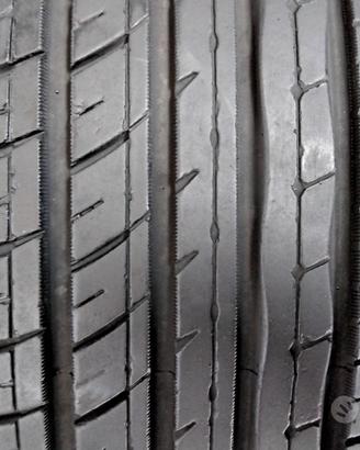 4 gomme usate jinyu 205 55 17 95y estive