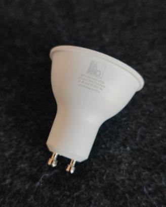 16 faretti GU10 LED luce naturale