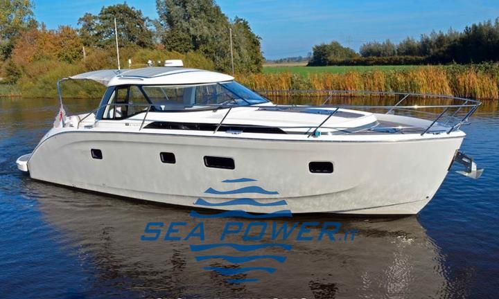 Bavaria Deep Blue 46 (2010)