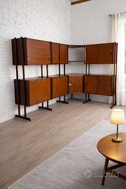 Parete attrezzata angolare  anni ’60 in teak