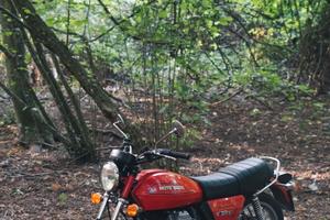 Moto Guzzi V35 II