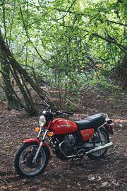 Moto Guzzi V35 II