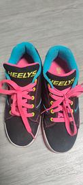 Scarpe Heelys  con rotelle N. 36,5