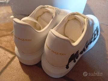 Alexander McQueen 