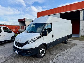 Iveco Daily- 2023 Cambio Automatico
