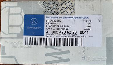 Pastiglie freni e dischi ant. Mercedes C 220 CDI