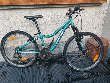 mountain bike Kona raggio 21 età 8/ 10 anni circa 