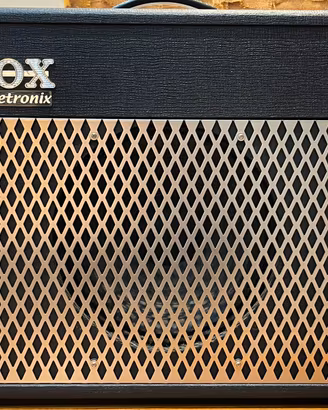 Amplificatore Vox Valvetronix AD50VT 50-Watt