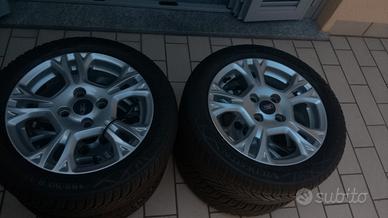 CERCHI 15 PNEUMATICI INVERNALI FORD FIESTA MK7.5