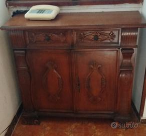 Mobiletto in legno stile Classico/Arte povera 