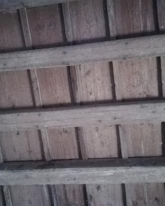 Travi in legno antico