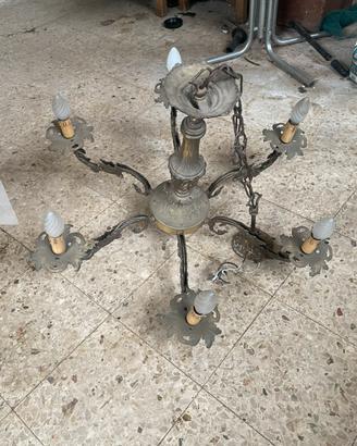 Lampadario vintage a 6 braccia