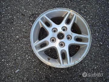 Cerchio In Lega Da 16" Per Jeep Grand Cherokee WJ