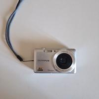 Fotocamera Olympus VG-110 SLV