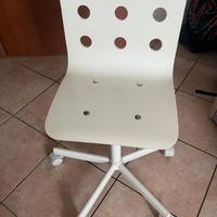 Letto  singolo con sottotetto estraibile e sedia