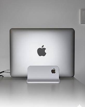 Supporto per macbook