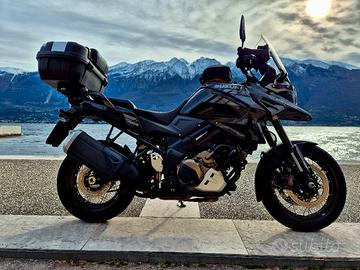 Suzuki V-Strom 1050 V aluto P ermuta