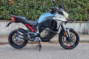 Ducati Multistrada V4S Travel e Radar