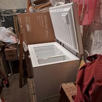 Congelatore a pozzetto grande