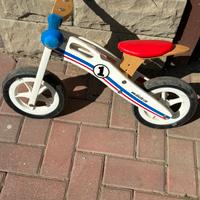 Bicicletta senza pedali per bambini