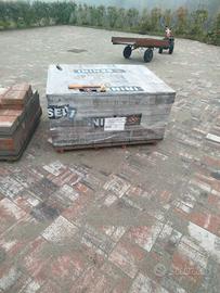 Mattonelle piastre cortile Senini