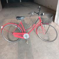 bici  da passeggio ruote 28 perfettamente funziona