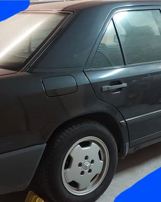 Mercedes W124
